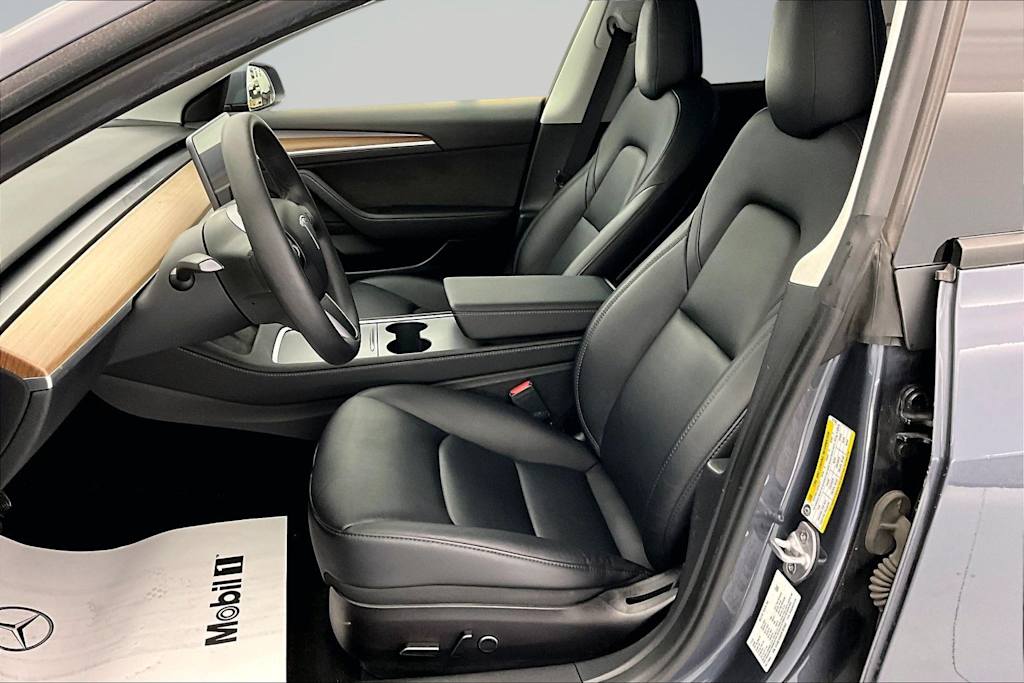 Thumbnail: 2023 Tesla Model 3 - 10