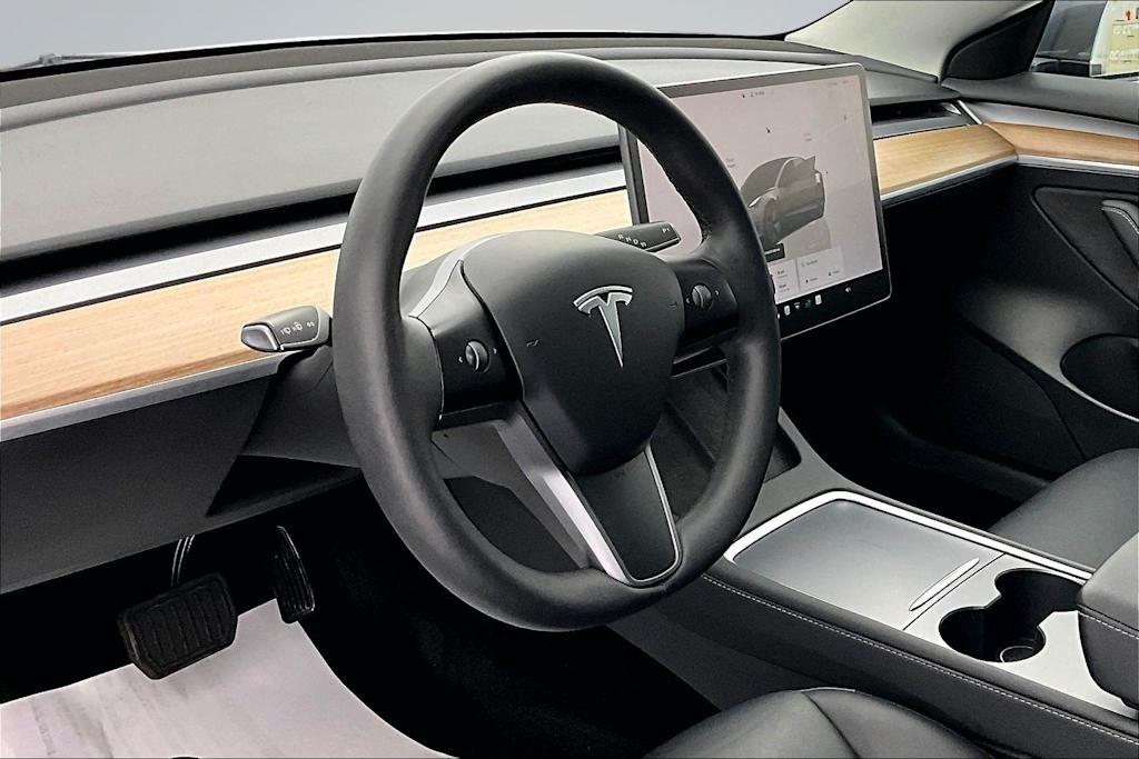 Thumbnail: 2023 Tesla Model 3 - 2
