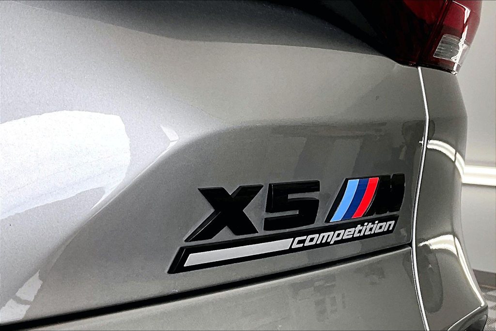 Thumbnail: 2023 BMW X5 - 21