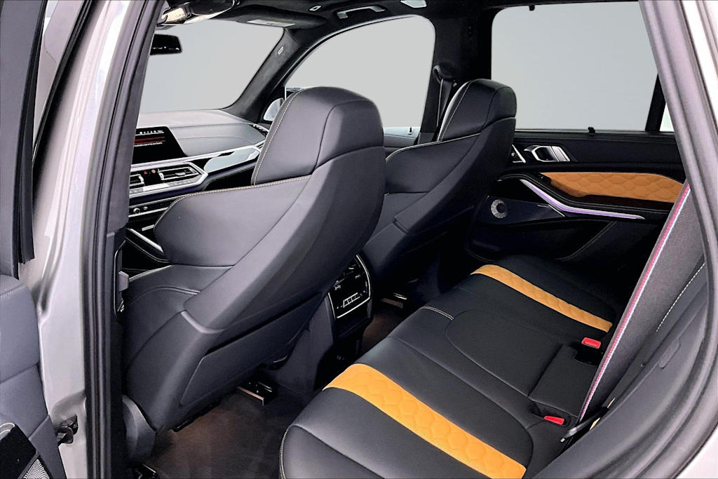 Thumbnail: 2023 BMW X5 - 13