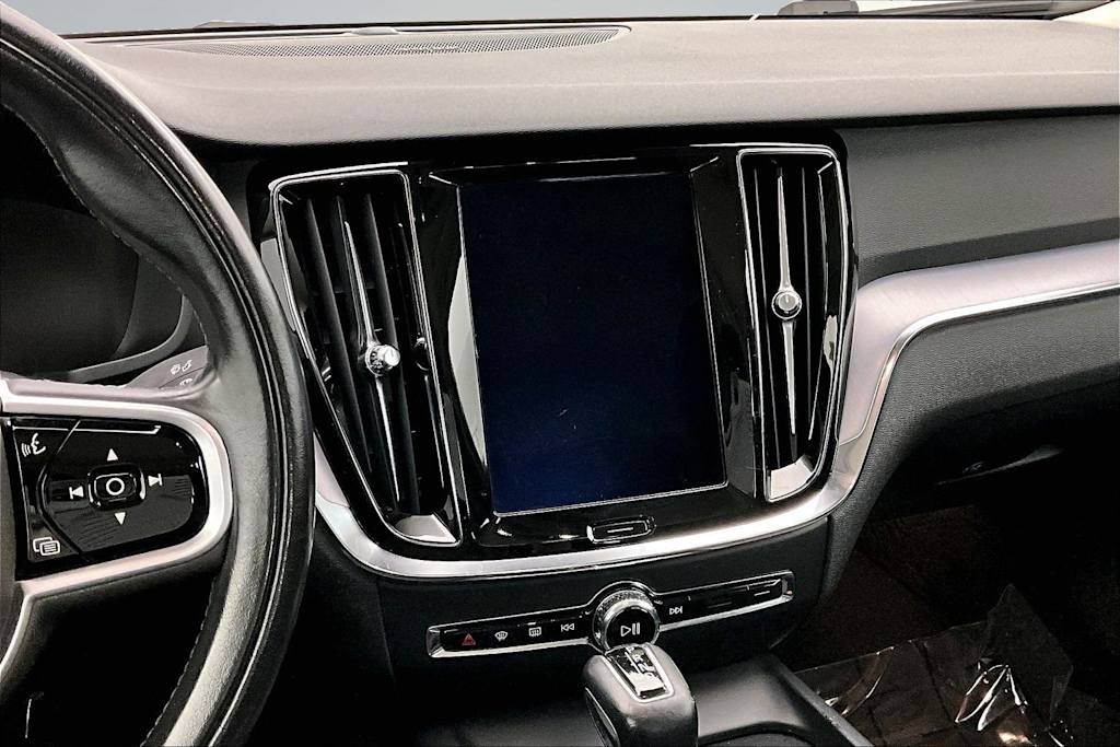 Thumbnail: 2020 Volvo S60 - 14