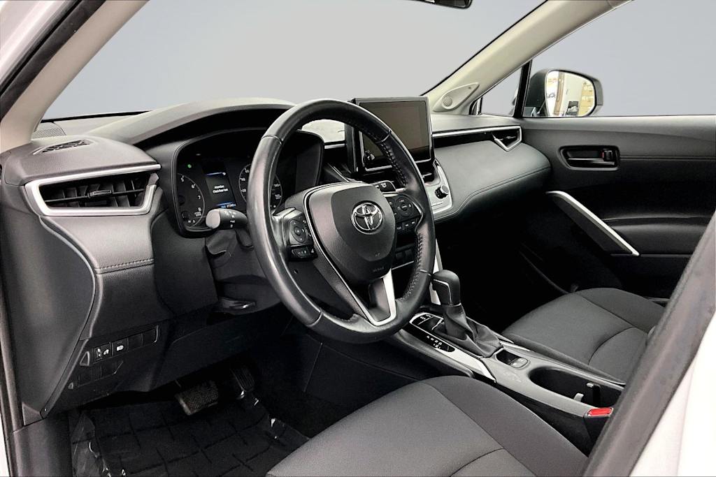 Thumbnail: 2024 Toyota Corolla Cross - 2
