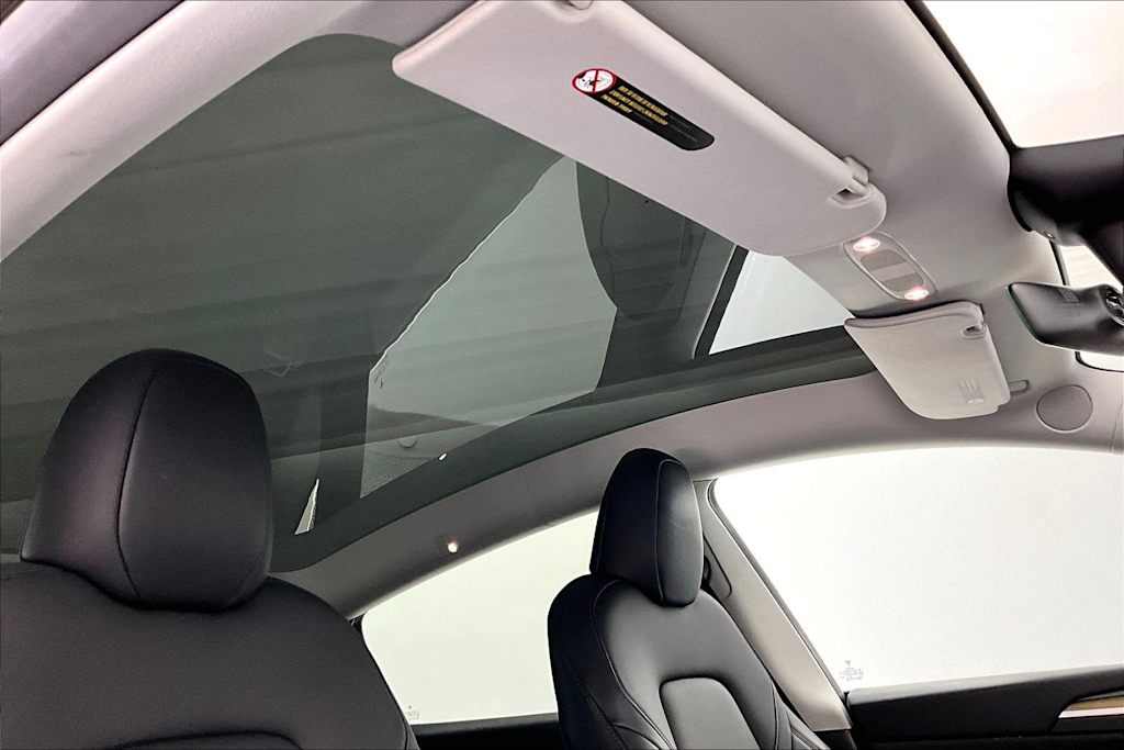 Thumbnail: 2023 Tesla Model Y - 22