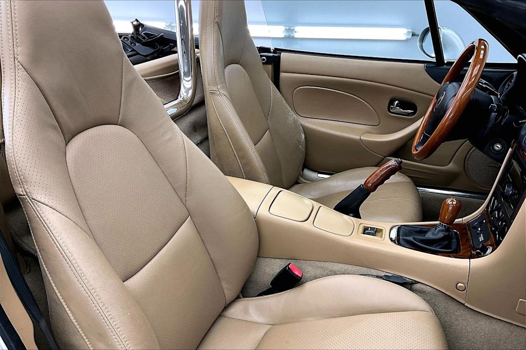 Thumbnail: 2002 Mazda MX-5 Miata - 20