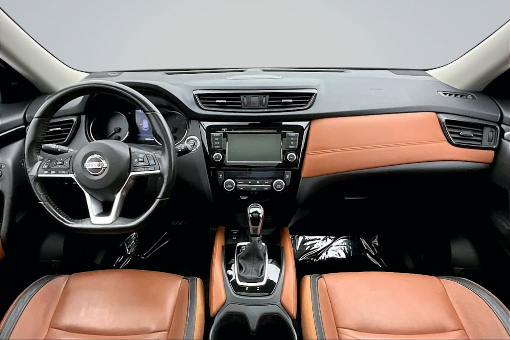 Thumbnail: 2018 Nissan Rogue - 10