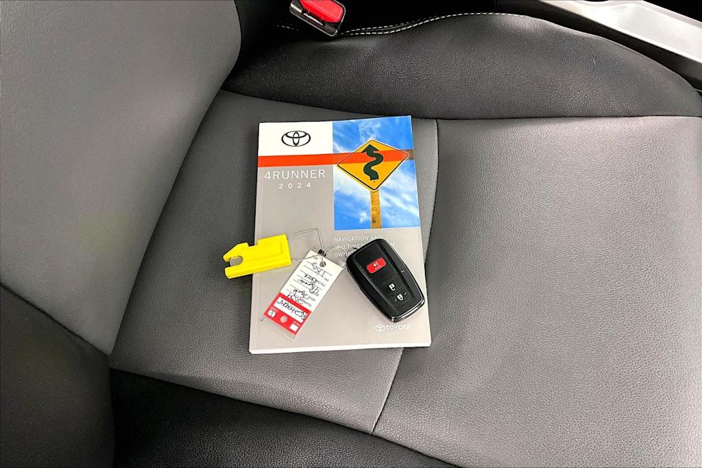 Thumbnail: 2024 Toyota 4Runner - 20