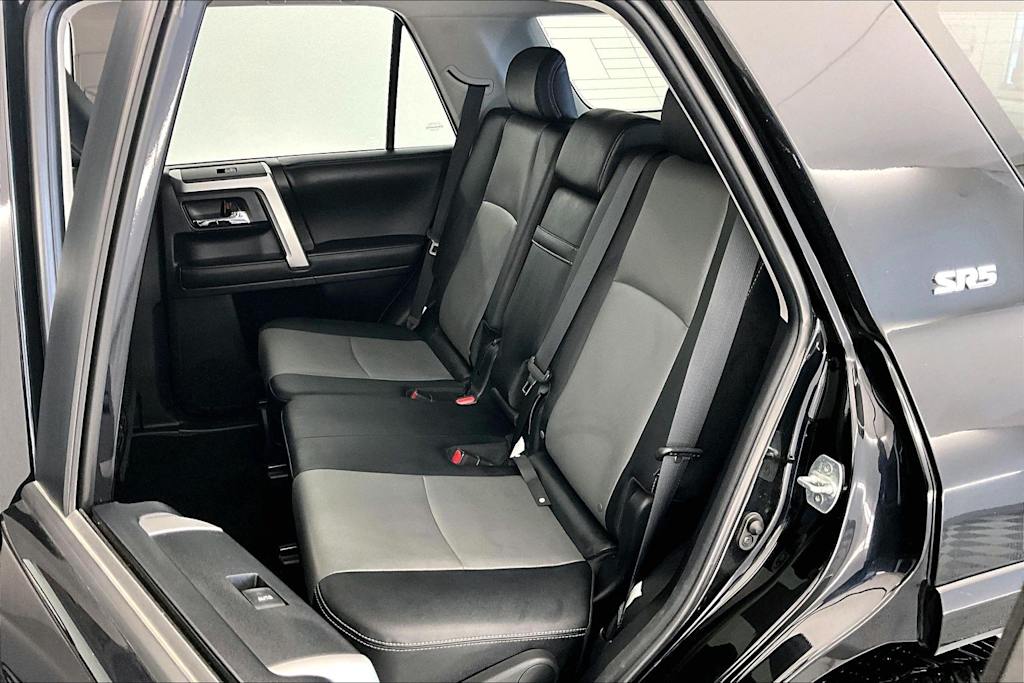 Thumbnail: 2024 Toyota 4Runner - 22