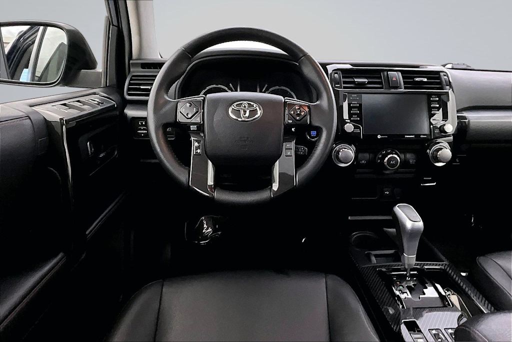 Thumbnail: 2022 Toyota 4Runner - 14