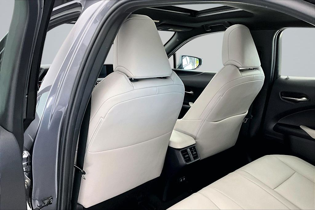 Thumbnail: 2019 Lexus UX - 13