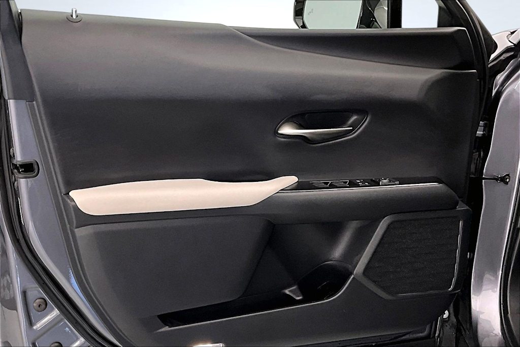 Thumbnail: 2019 Lexus UX - 24