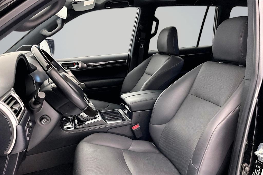 Thumbnail: 2023 Lexus GX - 11