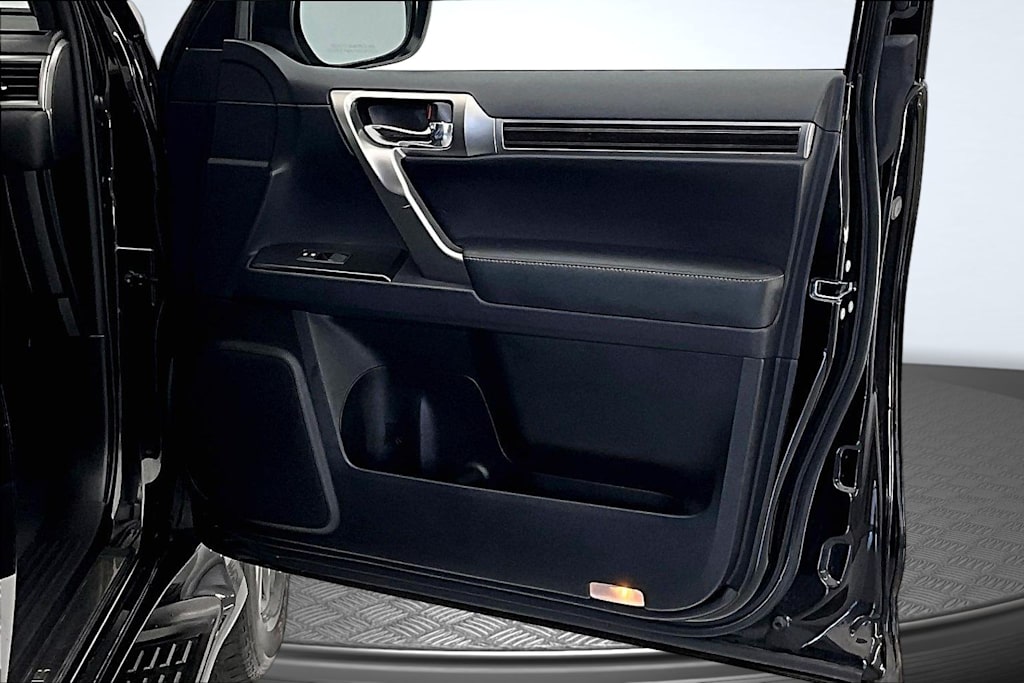 Thumbnail: 2023 Lexus GX - 25