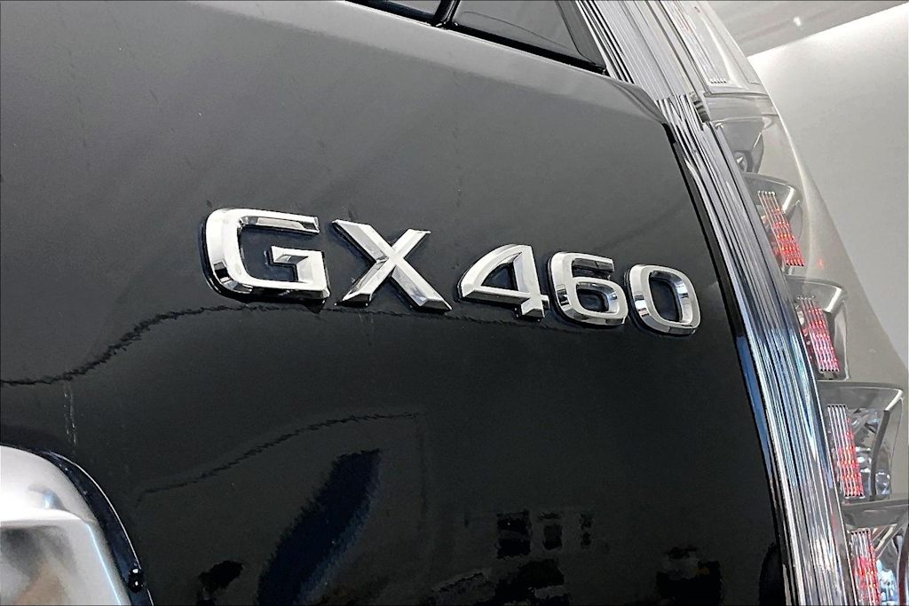 Thumbnail: 2023 Lexus GX - 7