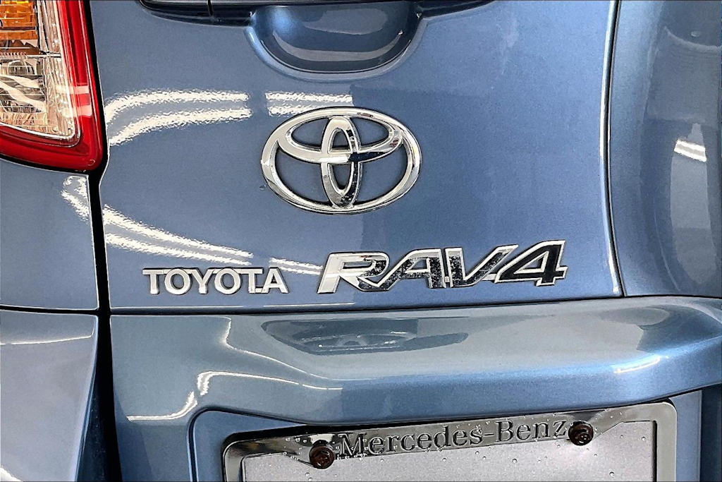 Thumbnail: 2008 Toyota RAV4 - 7
