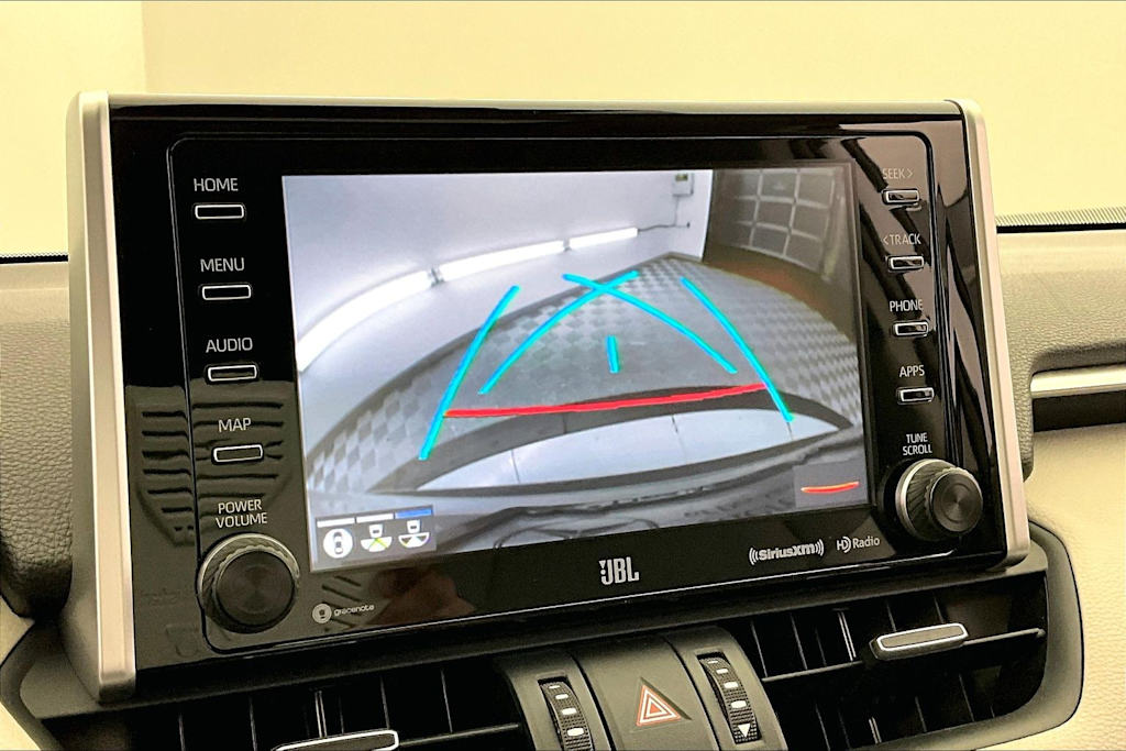 Thumbnail: 2019 Toyota RAV4 - 22