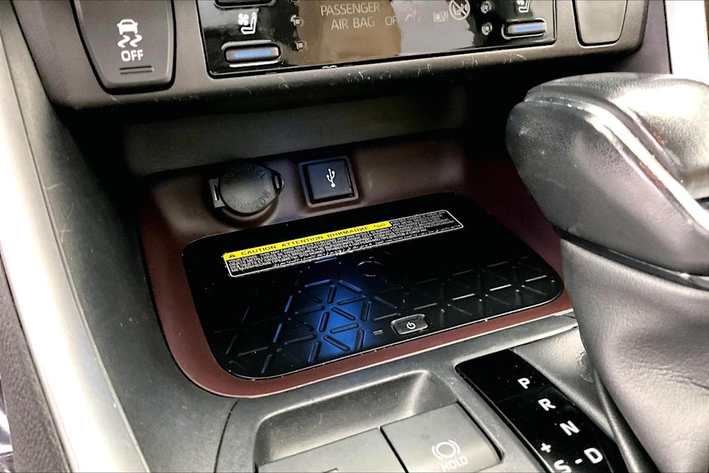 Thumbnail: 2021 Toyota RAV4 - 28