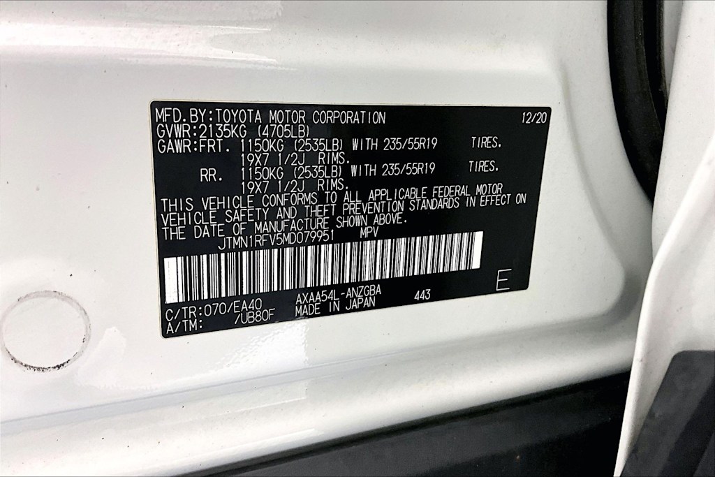 Thumbnail: 2021 Toyota RAV4 - 21