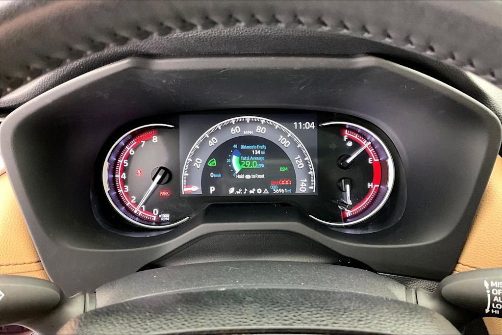 Thumbnail: 2021 Toyota RAV4 - 18
