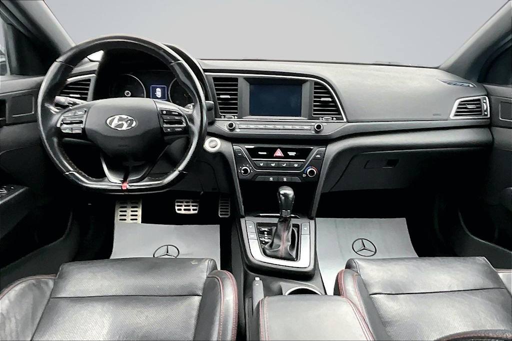 Thumbnail: 2018 Hyundai Elantra - 10