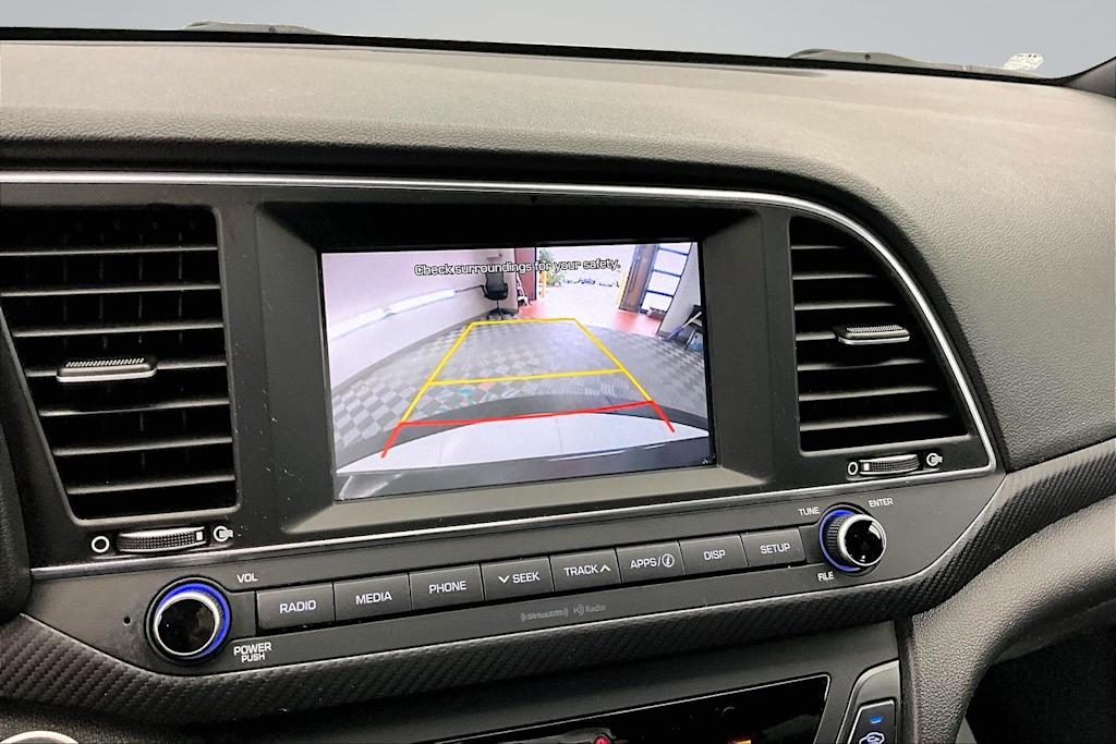 Thumbnail: 2018 Hyundai Elantra - 16