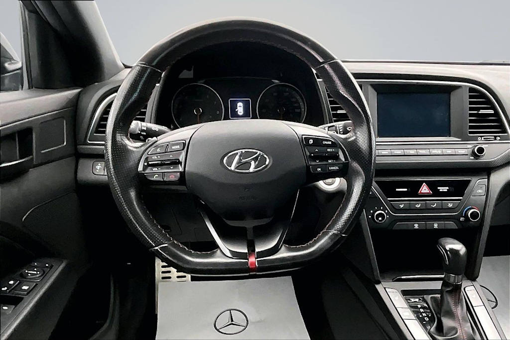 Thumbnail: 2018 Hyundai Elantra - 14