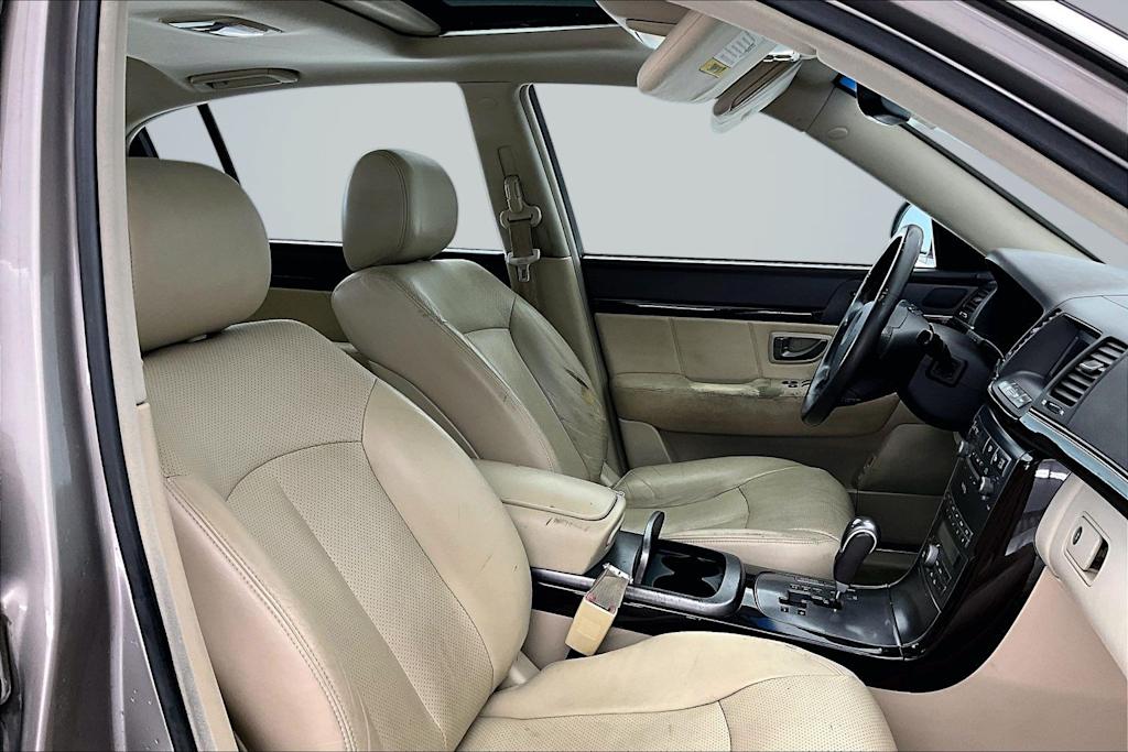 Thumbnail: 2008 Kia Amanti - 12