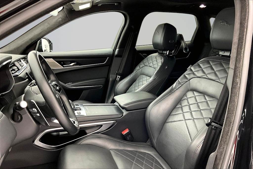 Thumbnail: 2023 Jaguar F-Pace - 9