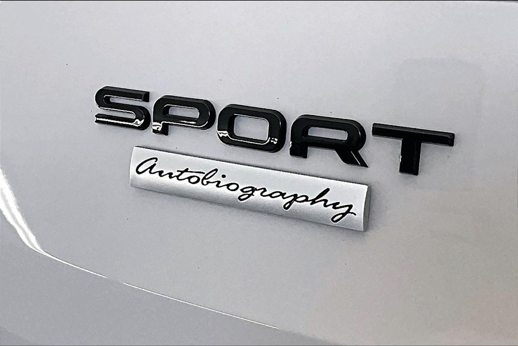 Thumbnail: 2025 Land Rover Range Rover Sport - 7
