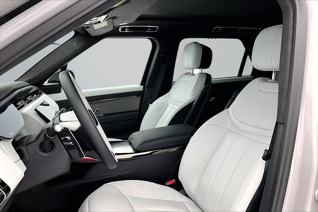 Thumbnail: 2025 Land Rover Range Rover Sport - 11
