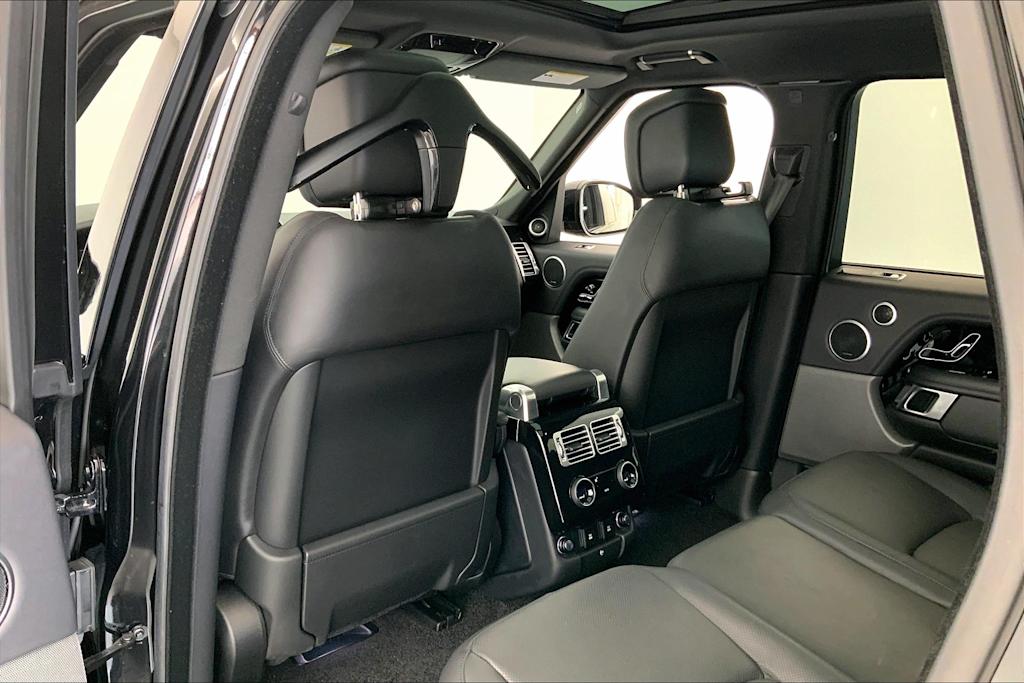 Thumbnail: 2018 Land Rover Range Rover - 13