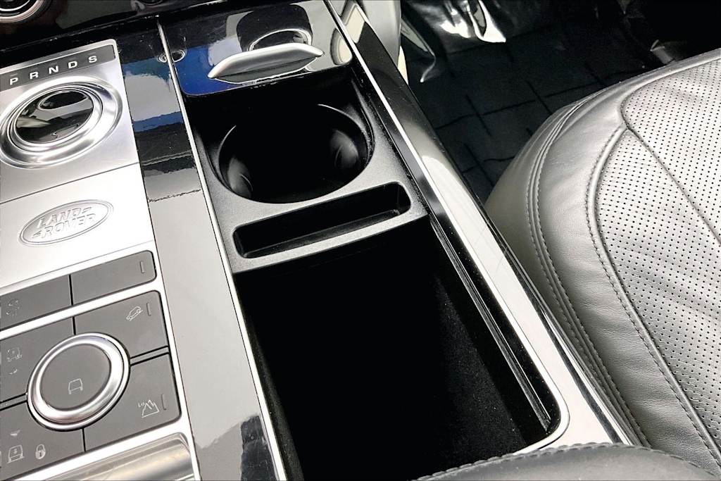 Thumbnail: 2020 Land Rover Range Rover - 28
