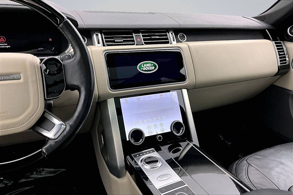 Thumbnail: 2020 Land Rover Range Rover - 15