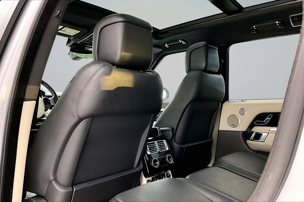 Thumbnail: 2020 Land Rover Range Rover - 13