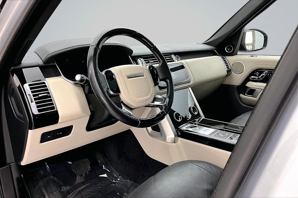 Thumbnail: 2020 Land Rover Range Rover - 2