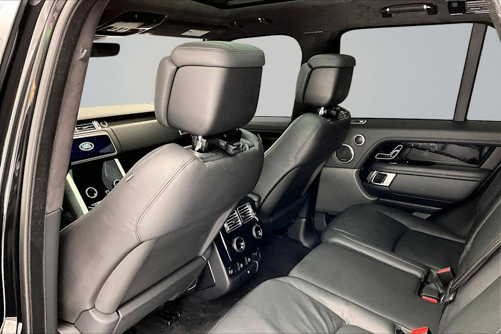 Thumbnail: 2022 Land Rover Range Rover - 13