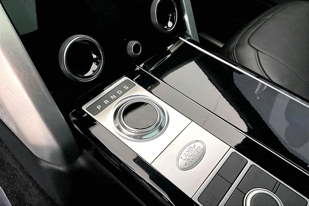 Thumbnail: 2022 Land Rover Range Rover - 16
