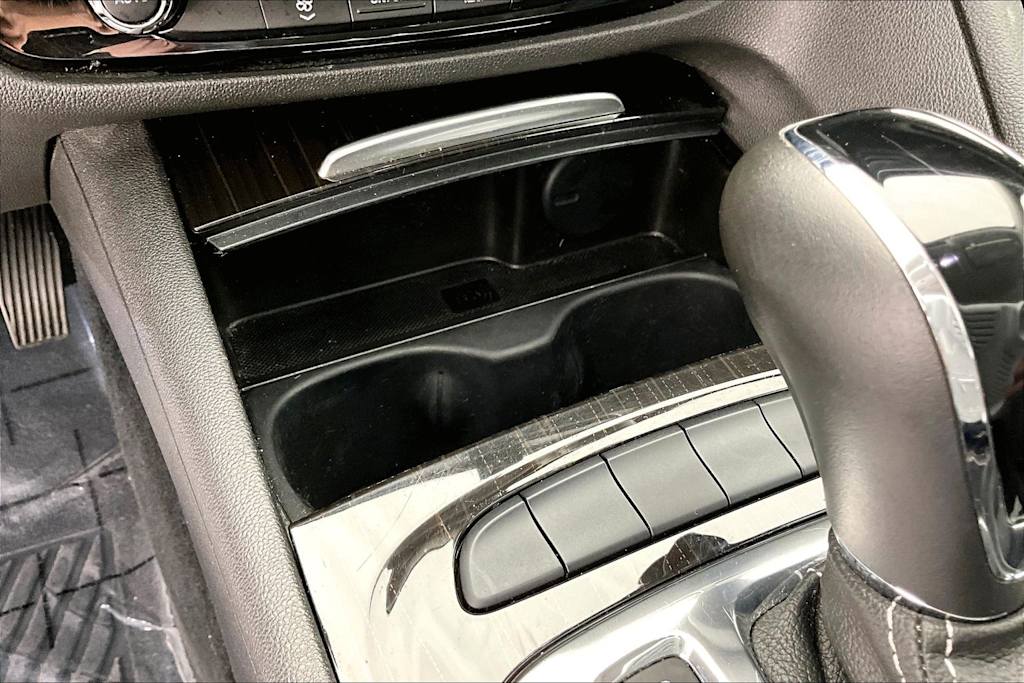 Thumbnail: 2018 Buick Regal - 28