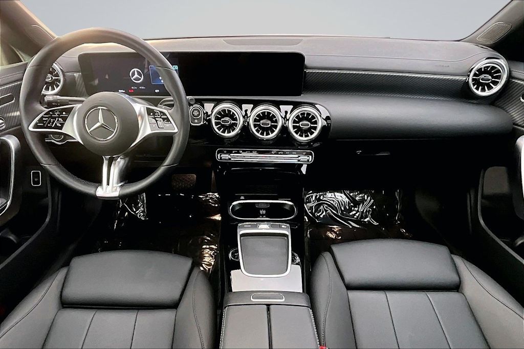 Thumbnail: 2025 Mercedes-Benz CLA - 10