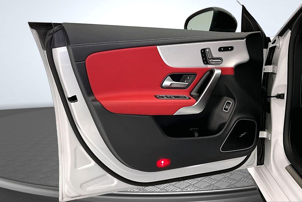 Thumbnail: 2022 Mercedes-Benz CLA - 24