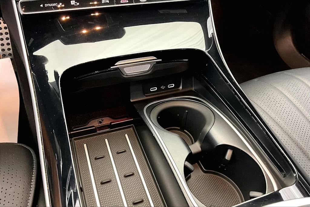 Thumbnail: 2022 Mercedes-Benz S-Class - 28