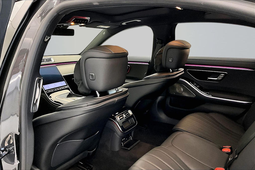 Thumbnail: 2022 Mercedes-Benz S-Class - 12