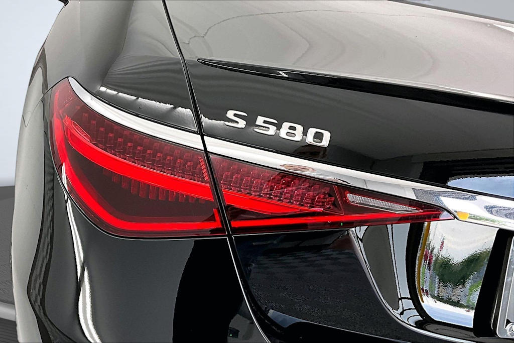 Thumbnail: 2025 Mercedes-Benz S-Class - 26