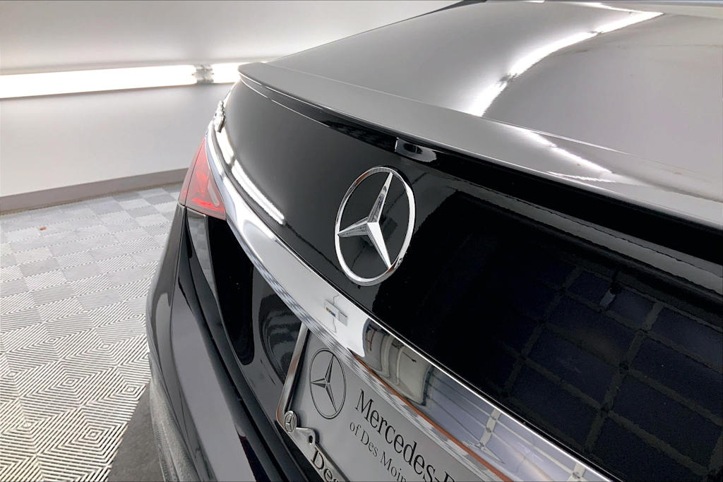 Thumbnail: 2026 Mercedes-Benz S-Class - 23