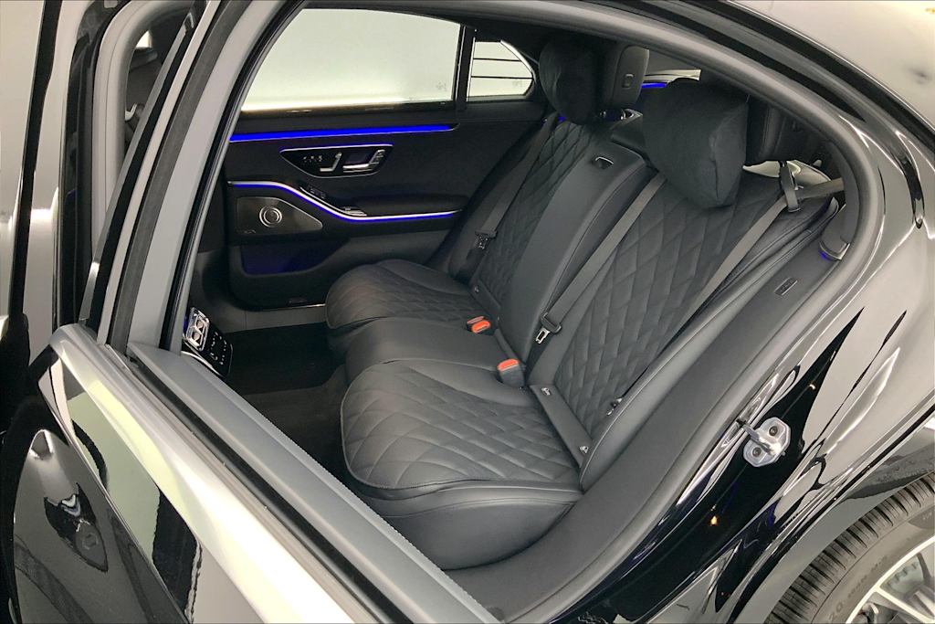 Thumbnail: 2026 Mercedes-Benz S-Class - 21