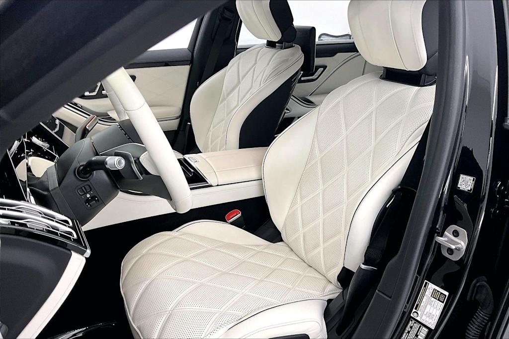 Thumbnail: 2023 Mercedes-Benz S-Class - 11