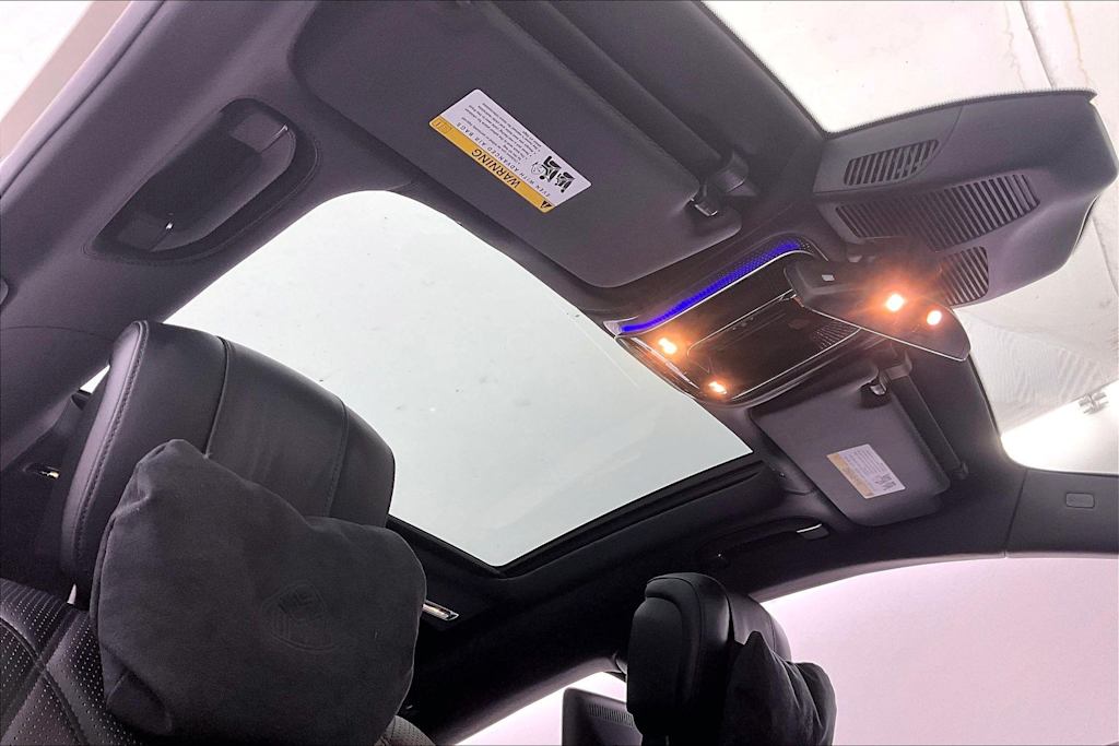 Thumbnail: 2023 Mercedes-Benz S-Class - 23