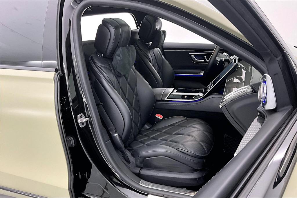 Thumbnail: 2023 Mercedes-Benz S-Class - 12