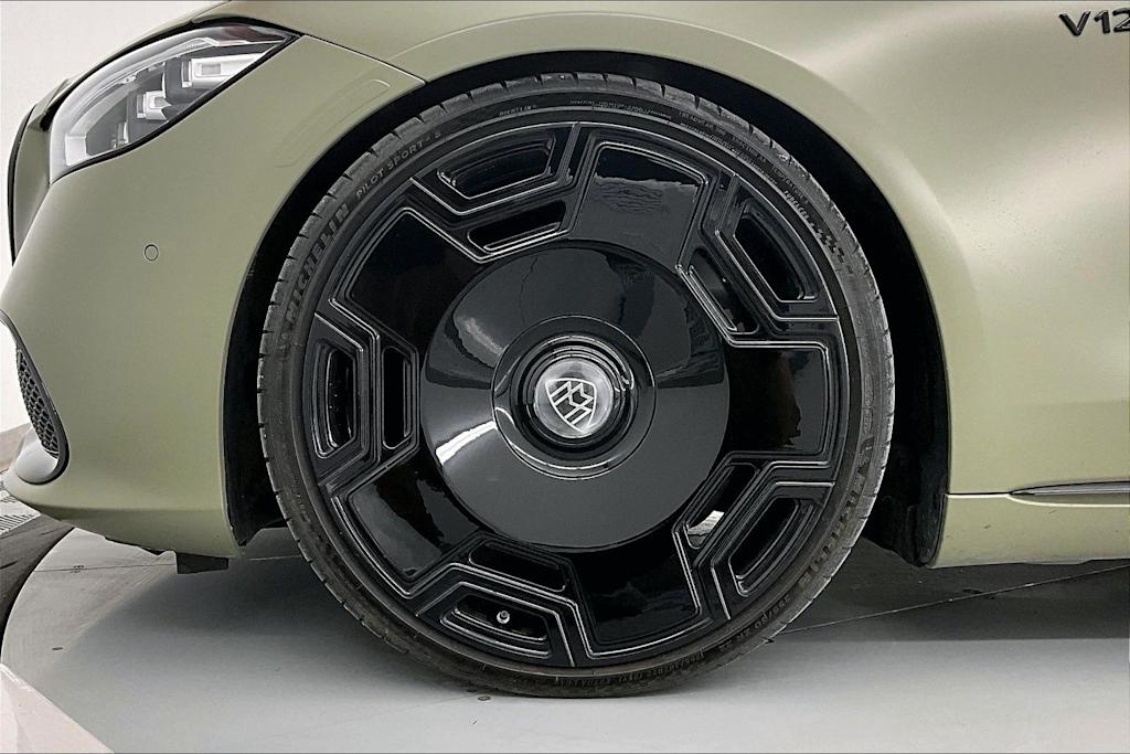 Thumbnail: 2023 Mercedes-Benz S-Class - 8