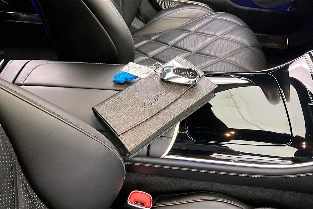 Thumbnail: 2023 Mercedes-Benz S-Class - 21