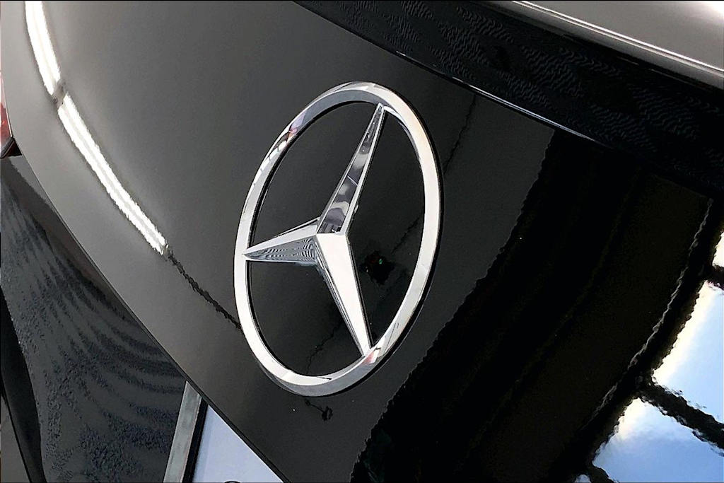 2025 Mercedes-Benz C-Class C 300 24